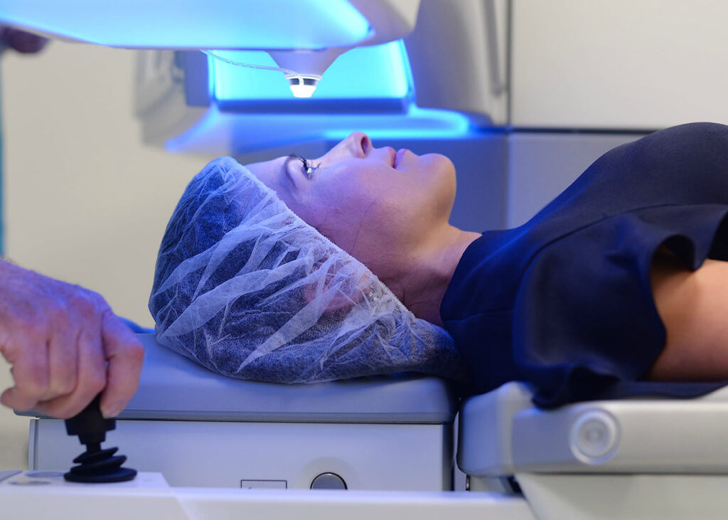 eye surgery lasik